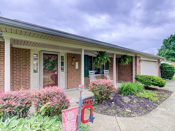 5th image of 494 Centennial Ct