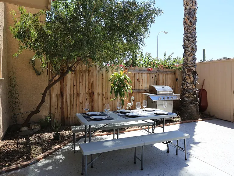 5904 N Granite Reef Rd — Photo 52