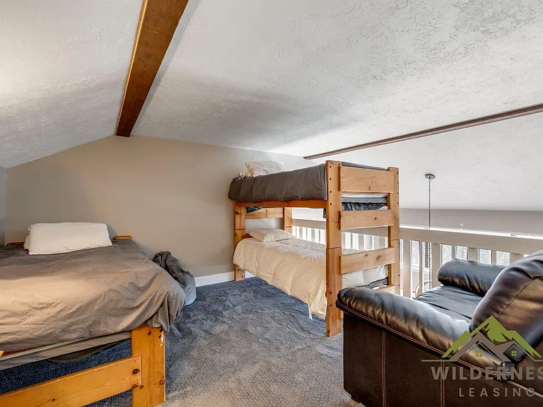 9825 Ryan Gulch Rd #306B — Photo 14