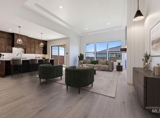 6829 N Valley Breeze Ave, Meridian, ID 83646