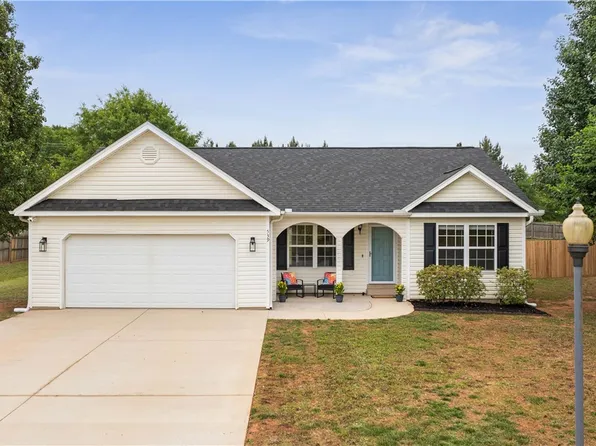 539 Sea Mist Ct, Lyman, SC 29365