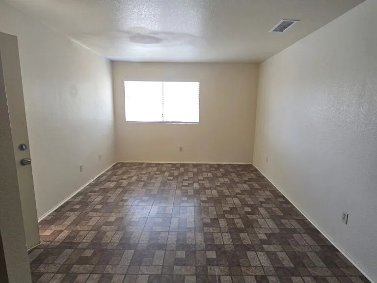 121 W Malan St #125 — Photo 14