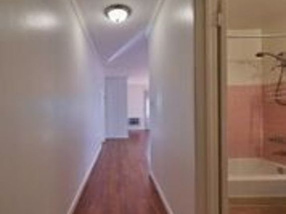2nd image of 1540 N Fuller Ave APT 7