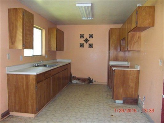 2nd image of 15-2721 Nenue St