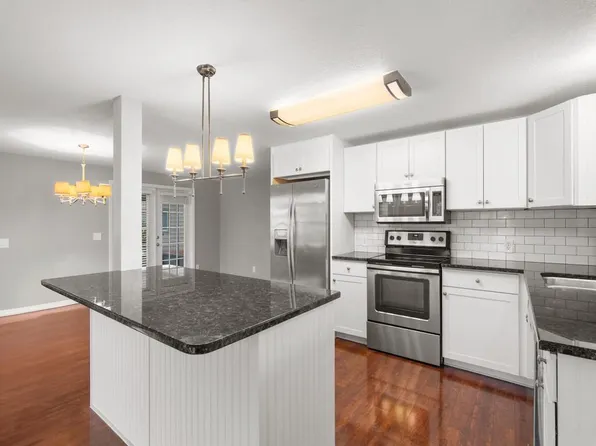 395 NE Jade Circle, Jensen Beach, FL 34957
