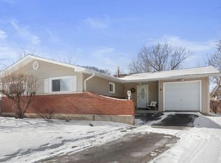 106 Cedar Ct, Schaumburg, IL 60193