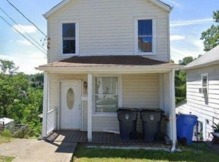 525 Finley Ave #1, Carnegie, PA 15106