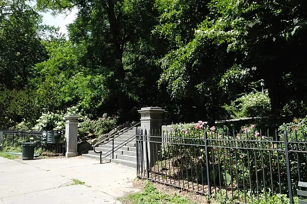 Rented by Compass | media 5