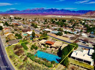 1755 Imperial Rdg, Las Cruces, NM 88011