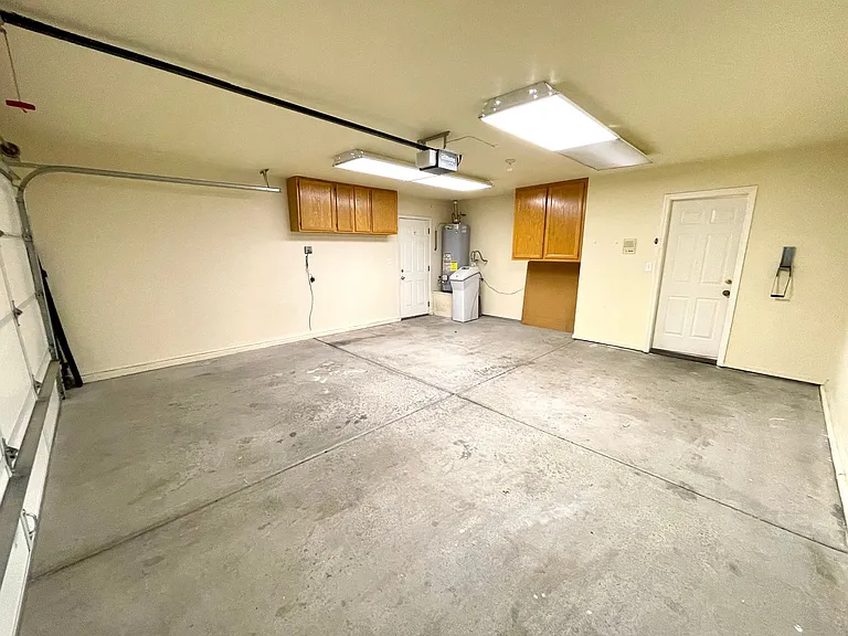 2164 Hi Jolly Dr — Photo 32