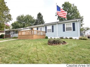 1908 Fairfield Dr, Springfield, IL 62702