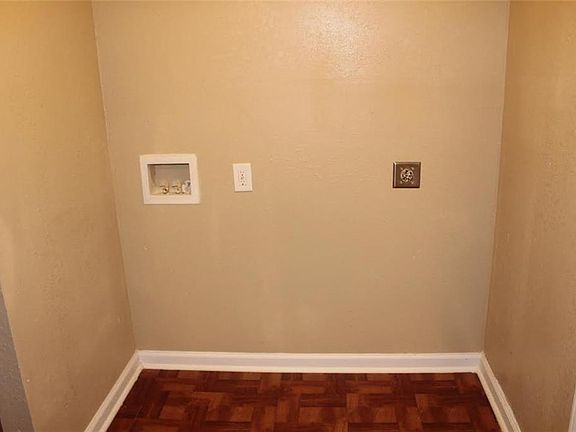 4th image of 632 SW 25th St APT A