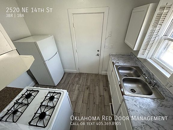 2nd image of 2520 NE 14th St