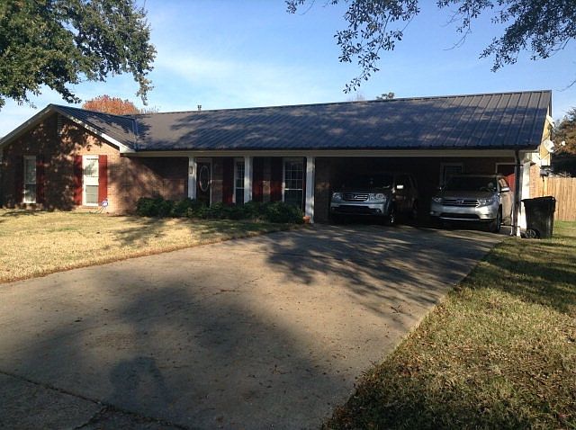 1st image of 1814 Palmyra Dr