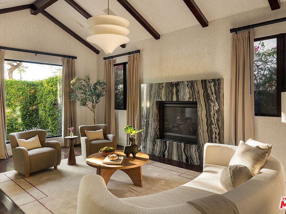 1st image of 414 N La Jolla Ave