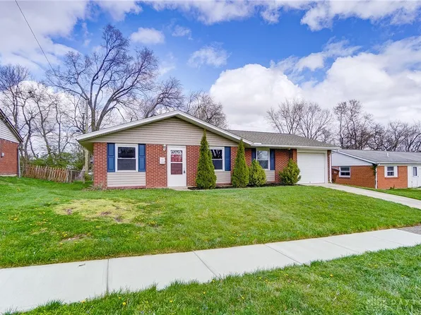 158 McCraw Dr, Englewood, OH 45322