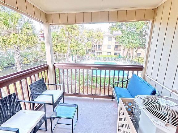 3rd image of 21 Lagoon Rd APT A2a
