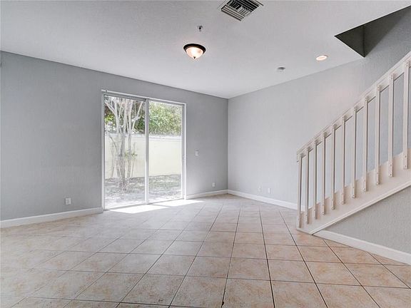 5th image of 1407 NW 36th Way #1407
