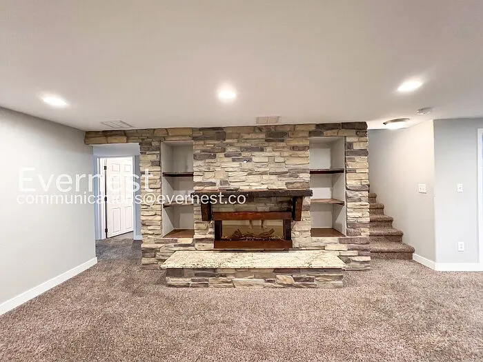 4220 S Inca St — Photo 11