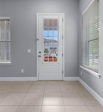 3rd image of 14137 Walcott Ave