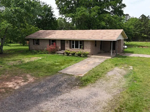212 Polk Rd #88, Mena, AR 71953