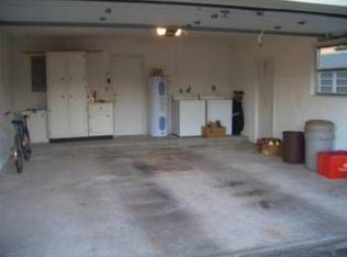 7104 NW 83rd St, Tamarac, FL 33321