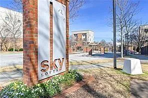 2 bed, 2.0 bath, 1208 sqft, $1,900 — Photo 1