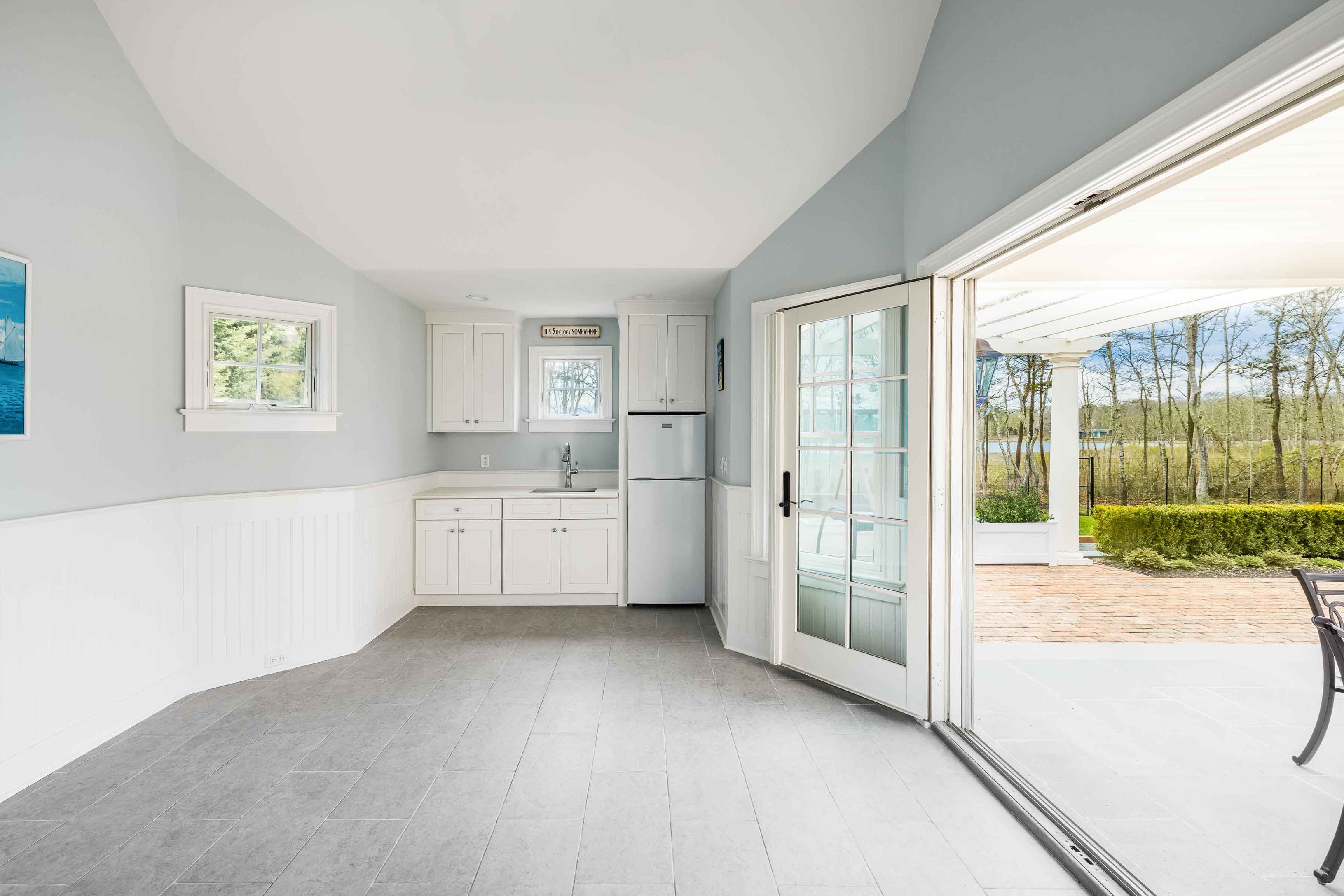 28 Bay Rd, Quogue, NY 11959 Out East