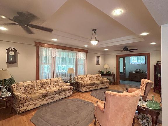 2nd image of 23 8032nd Ln
