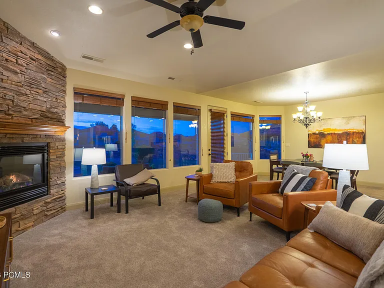2212 Chippenham Ct — Photo 49