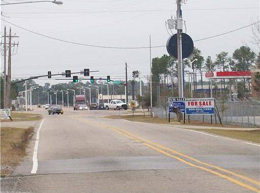 3rd image of 2005 Nicholson Ave