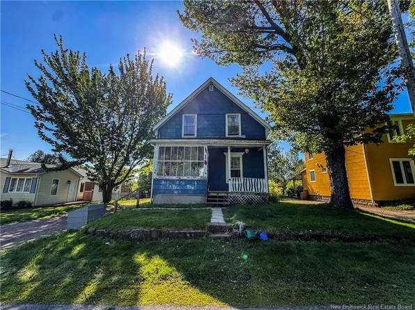 29 Squire St, Sackville, NB E4L 4K8