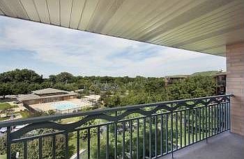 2nd image of 720 Creekside Dr Unit 508