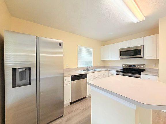 5th image of 2757 Club Cortile Cir