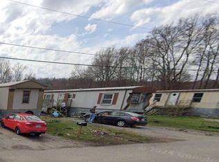 11730 Essex Rd, Coeburn, VA 24230