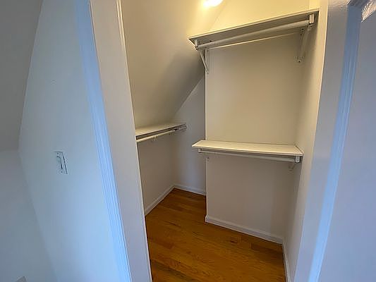 4th image of 50-29 43rd St #2F