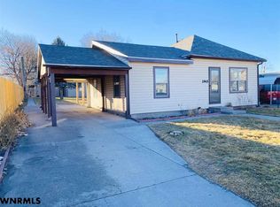 1945 5th St, Gering, NE 69341