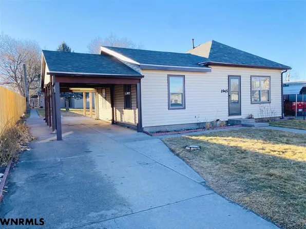 1945 5th St, Gering, NE 69341