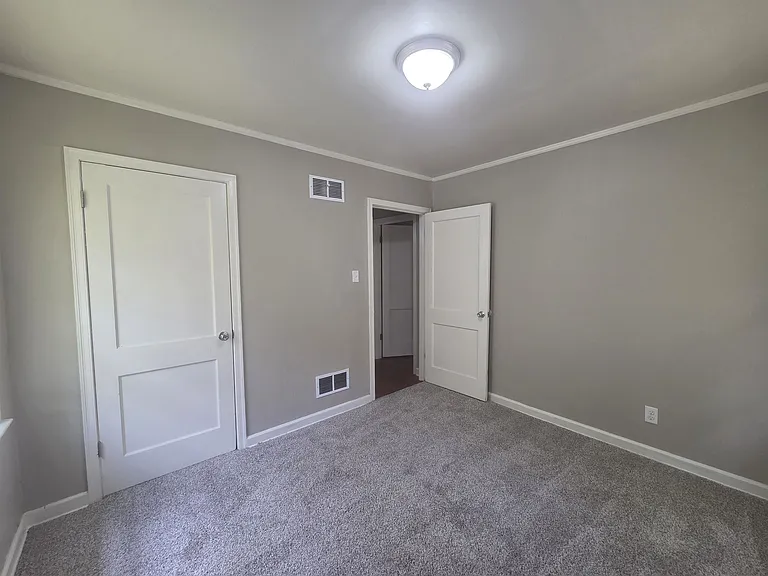 4062 Shirley Dr — Photo 19