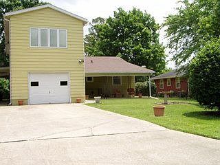 2nd image of 3 Fairview Ave