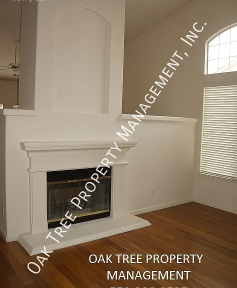 8109 N 5th St — Photo 12