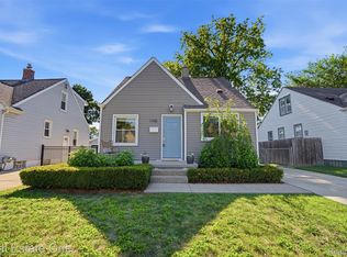 1705 N Altadena Ave, Royal Oak, MI 48067