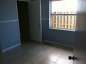 4th image of 4891 Pimlico Ct