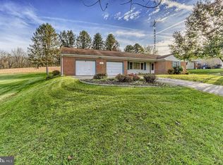 5840 York Rd, Spring Grove, PA 17362