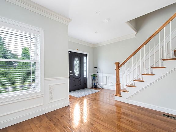 3rd image of 257 Prospect St