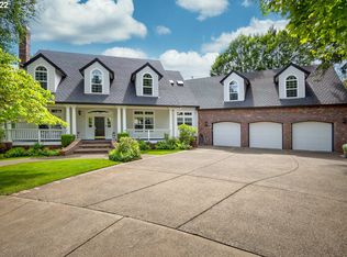 8870 SW Firview Pl, Beaverton, OR 97007