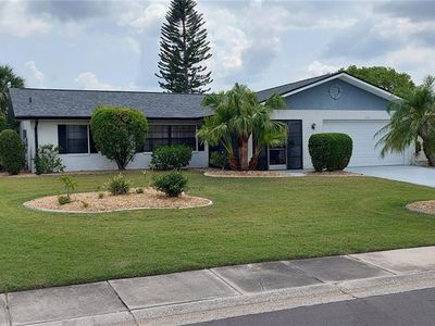 2009 N Pebble Beach Blvd, Sun City Center, FL, 33573