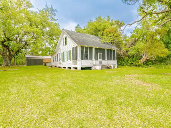 16789 River Rd, Bon Secour, AL 36511