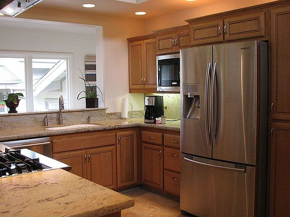 Top of the line stainless steel appliances.