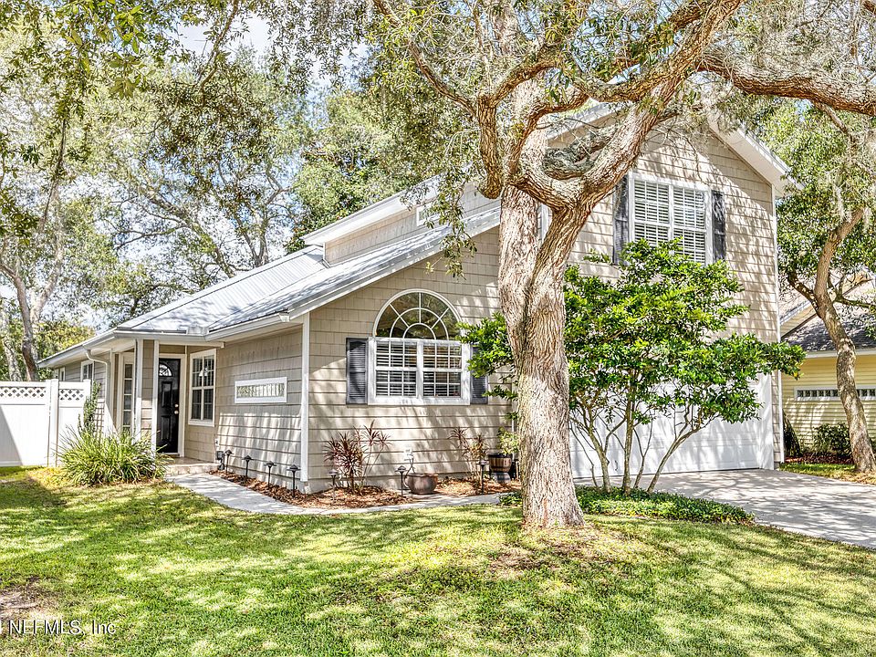 1st image of 2982 MERRILL Boulevard